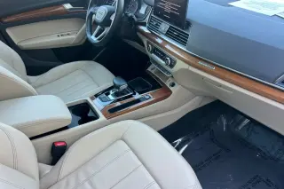 Audi Q5 2023 AWD quattro S line Premium 45 TFSI 4dr SUV
