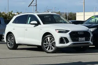 Audi Q5 2023 AWD quattro S line Premium 45 TFSI 4dr SUV