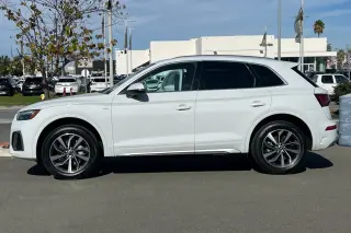 Audi Q5 2023 AWD quattro S line Premium 45 TFSI 4dr SUV