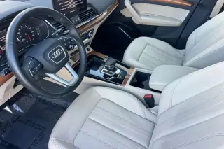 Audi Q5 2023 AWD quattro S line Premium 45 TFSI 4dr SUV