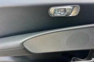 Hyundai IONIQ 6 2023 SE Standard Range 4dr Sedán