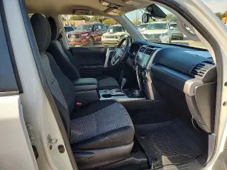 Toyota 4Runner 2023 4x4 SR5 4dr SUV