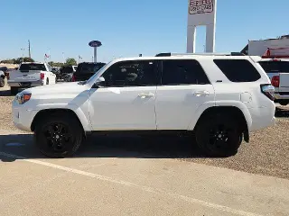Toyota 4Runner 2023 4x4 SR5 4dr SUV