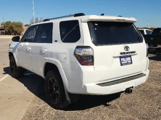Toyota 4Runner 2023 4x4 SR5 4dr SUV