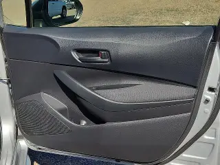 Toyota Corolla Híbrido 2026 LE 4dr Sedán