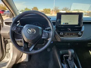 Toyota Corolla Híbrido 2026 LE 4dr Sedán