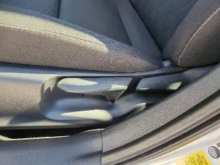 Toyota Corolla Híbrido 2026 LE 4dr Sedán