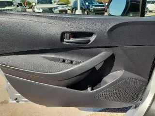 Toyota Corolla Híbrido 2026 LE 4dr Sedán