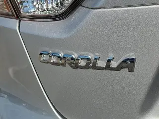 Toyota Corolla Híbrido 2026 LE 4dr Sedán