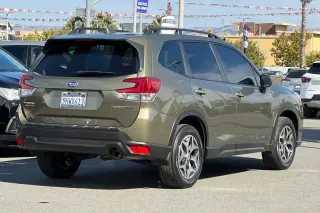 Subaru Forester 2023 AWD Premium 4dr Crossover