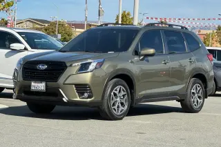 Subaru Forester 2023 AWD Premium 4dr Crossover