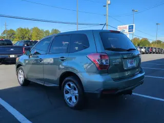 Subaru Forester 2014 AWD 2.5i 4dr Wagon CVT