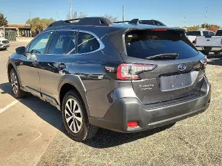 Subaru Outback 2023 AWD Premium 4dr Crossover