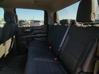 Chevrolet Silverado 1500 2025 4x4 Custom 4dr Crew Cab 5.8 ft. SB