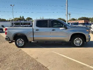 Chevrolet Silverado 1500 2025 4x4 Custom 4dr Crew Cab 5.8 ft. SB