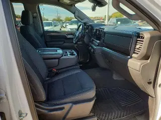 Chevrolet Silverado 1500 2023 4x2 LT 4dr Crew Cab 5.8 ft. SB