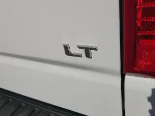 Chevrolet Silverado 1500 2023 4x2 LT 4dr Crew Cab 5.8 ft. SB