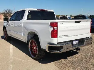 Chevrolet Silverado 1500 2023 4x2 LT 4dr Crew Cab 5.8 ft. SB
