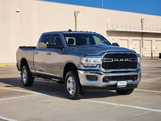 Ram 2500 2022 4x4 Big Horn 4dr Crew Cab 6.3 ft. SB Pickup