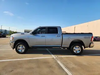Ram 2500 2022 4x4 Big Horn 4dr Crew Cab 6.3 ft. SB Pickup