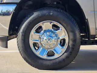 Ram 2500 2022 4x4 Big Horn 4dr Crew Cab 6.3 ft. SB Pickup