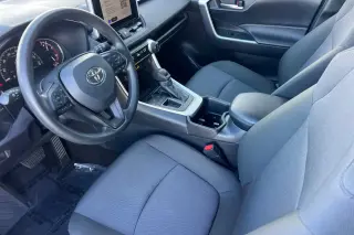 Toyota RAV4 2025 XLE 4dr SUV