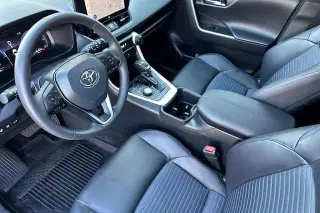 Toyota RAV4 Híbrido 2024 AWD XSE 4dr SUV