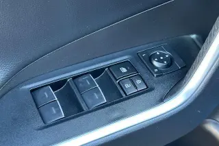 Toyota RAV4 Híbrido 2024 AWD XSE 4dr SUV