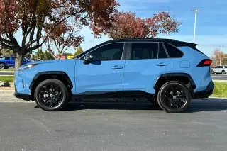 Toyota RAV4 Híbrido 2024 AWD XSE 4dr SUV