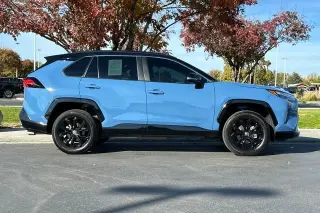 Toyota RAV4 Híbrido 2024 AWD XSE 4dr SUV