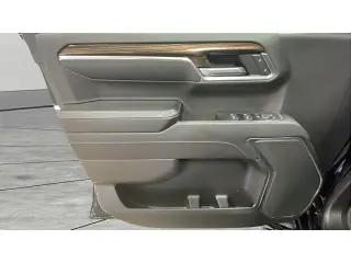 Chevrolet Silverado 1500 2022 4x4 RST 4dr Crew Cab 5.8 ft. SB