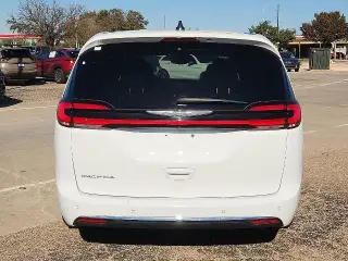 Chrysler Pacifica 2024 Touring 4dr Mini-Van