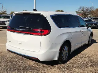 Chrysler Pacifica 2024 Touring 4dr Mini-Van
