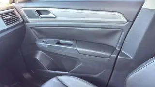 Volkswagen Atlas 2018 V6 SE 4dr SUV