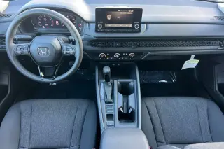 Honda Accord 2025 LX 4dr Sedán