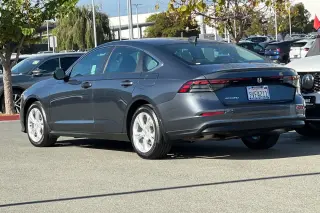 Honda Accord 2025 LX 4dr Sedán