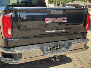 GMC Sierra 1500 2025 4x2 SLT 4dr Crew Cab 5.8 ft. SB