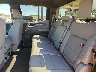 GMC Sierra 1500 2025 4x2 SLT 4dr Crew Cab 5.8 ft. SB