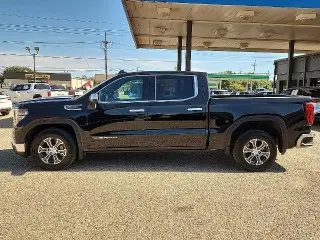 GMC Sierra 1500 2025 4x2 SLT 4dr Crew Cab 5.8 ft. SB