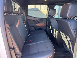 GMC Canyon 2024 4x4 AT4 4dr Crew Cab 5 ft. SB