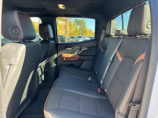 GMC Canyon 2024 4x4 AT4 4dr Crew Cab 5 ft. SB