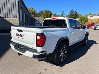 GMC Canyon 2024 4x4 AT4 4dr Crew Cab 5 ft. SB
