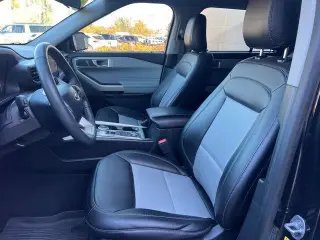 Ford Explorer 2024 AWD XLT 4dr SUV