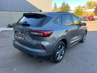 Ford Escape 2024 AWD ST-Line 4dr SUV