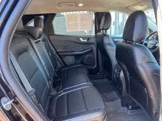 Ford Escape 2023 AWD Platinum 4dr SUV