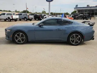 Ford Mustang 2024 EcoBoost Premium 2d Fastback