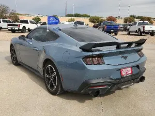 Ford Mustang 2024 EcoBoost Premium 2d Fastback