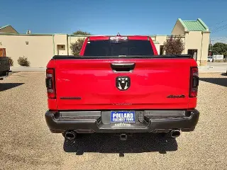 Ram 1500 2021 4x4 Big Horn 4dr Crew Cab 5.6 ft. SB Pickup
