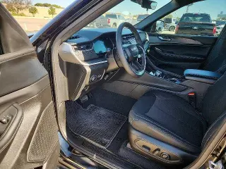 Jeep Grand Cherokee 2025 4x4 Laredo 4dr SUV