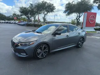 Nissan Sentra 2022 SR 4dr Sedán